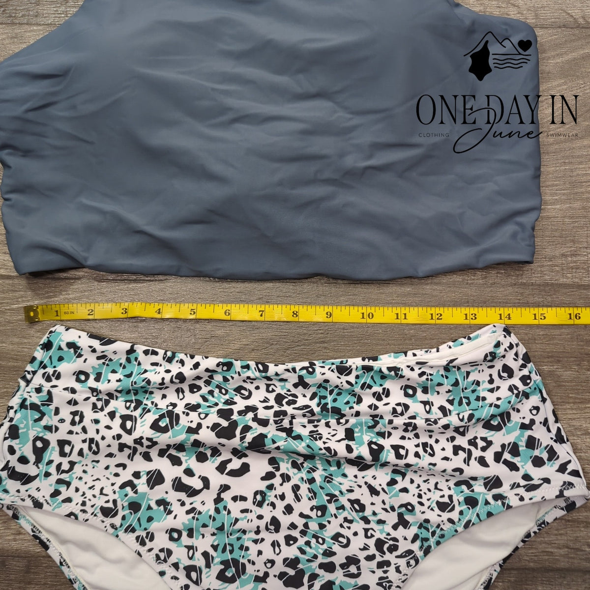 CharmLeaks Crop Top High Waist Bikini Swimsuit Gray Leopard Print Size L