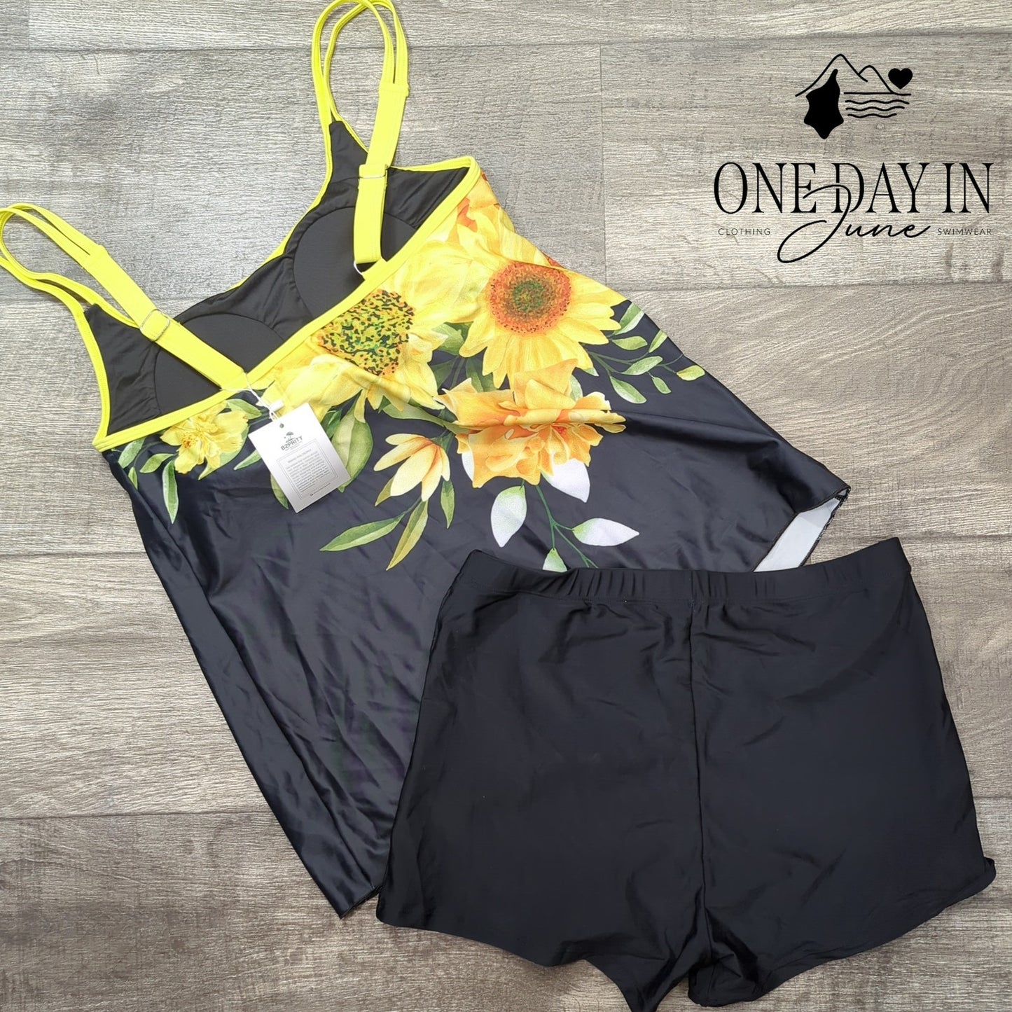 B2Prity Floral Boyshort Tankinii Swimsuit Size L