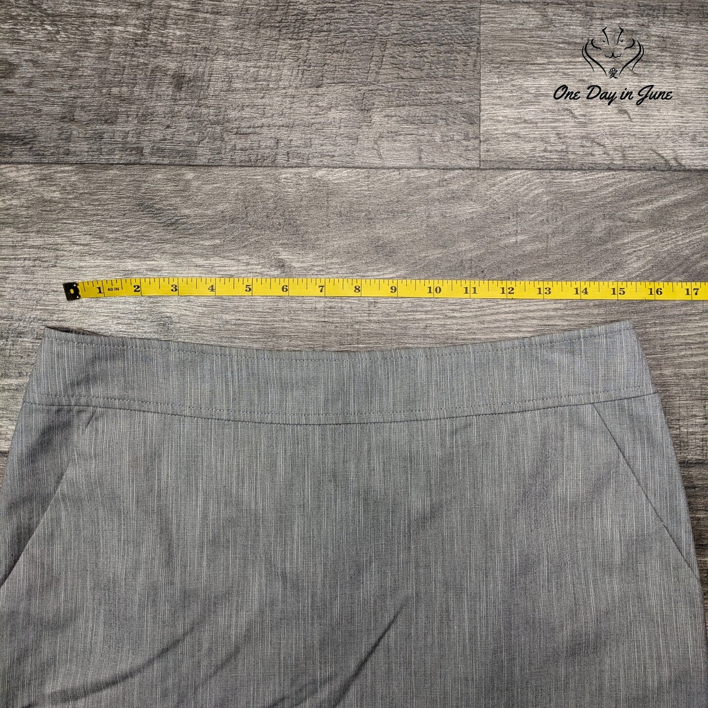 Kate Hill Petite Mini Pencil Skirt Size 8P