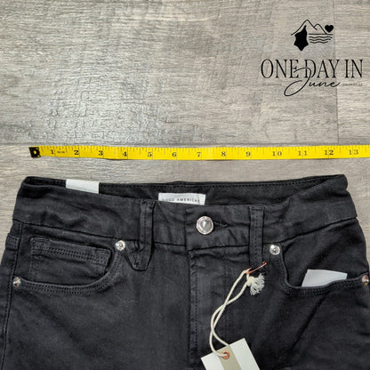 Good American Good Legs Crop Skinny Jeans Black NWT Size 2 (26)