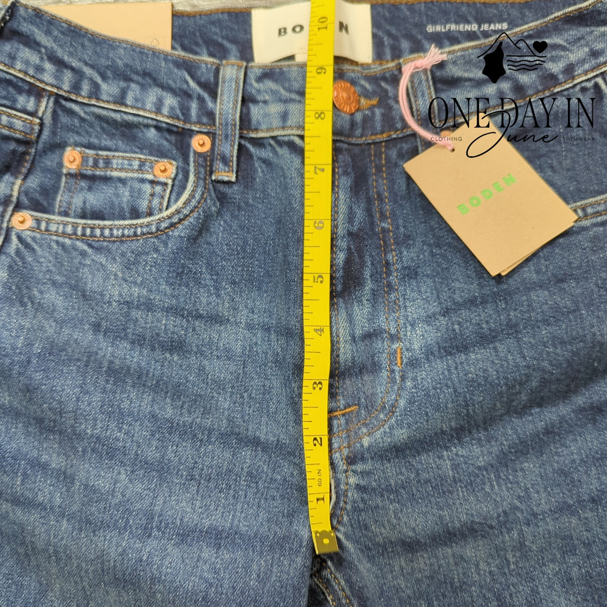 Boden Petite Girlfriend Jeans Mid Rise Medium Wash NWT Size 2P (26P)