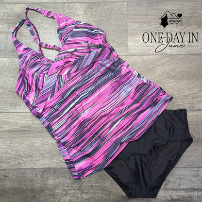 Yonique Cross Front Tankini Swimsuit Size L