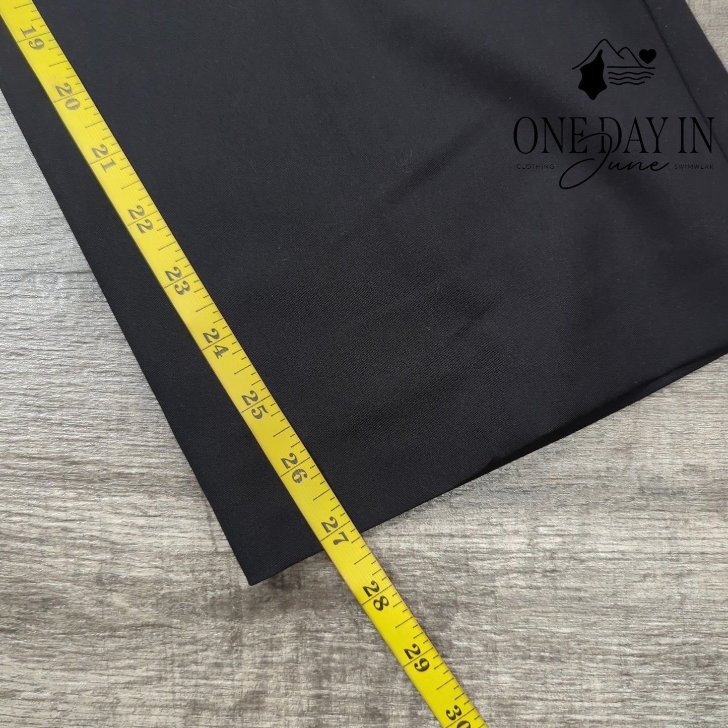 Liz Claiborne Petite Audra Curvy Trouser Pants Size 12PS