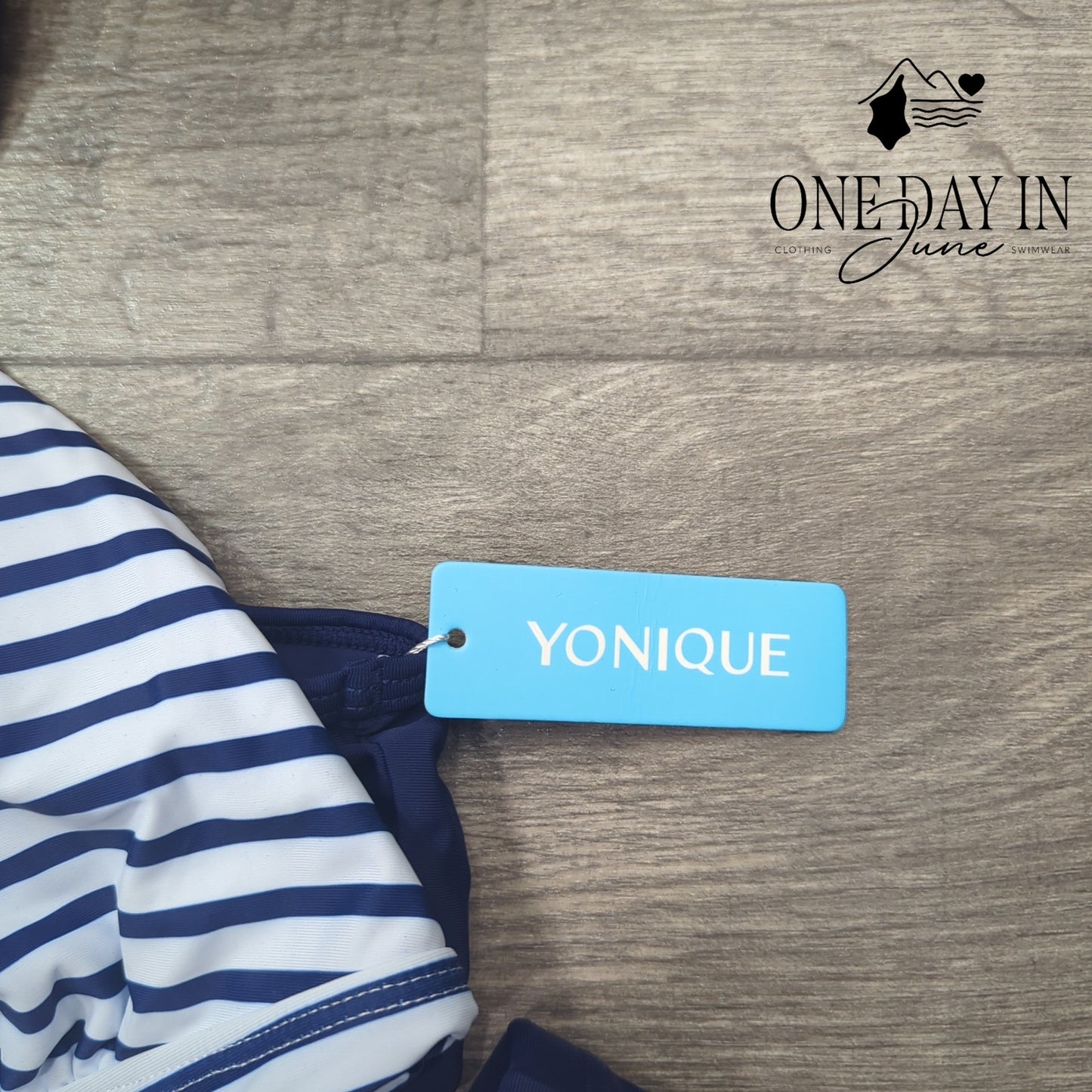 Yonique Boyshort Crop 3 Piece Bikini Swimsuit Size L
