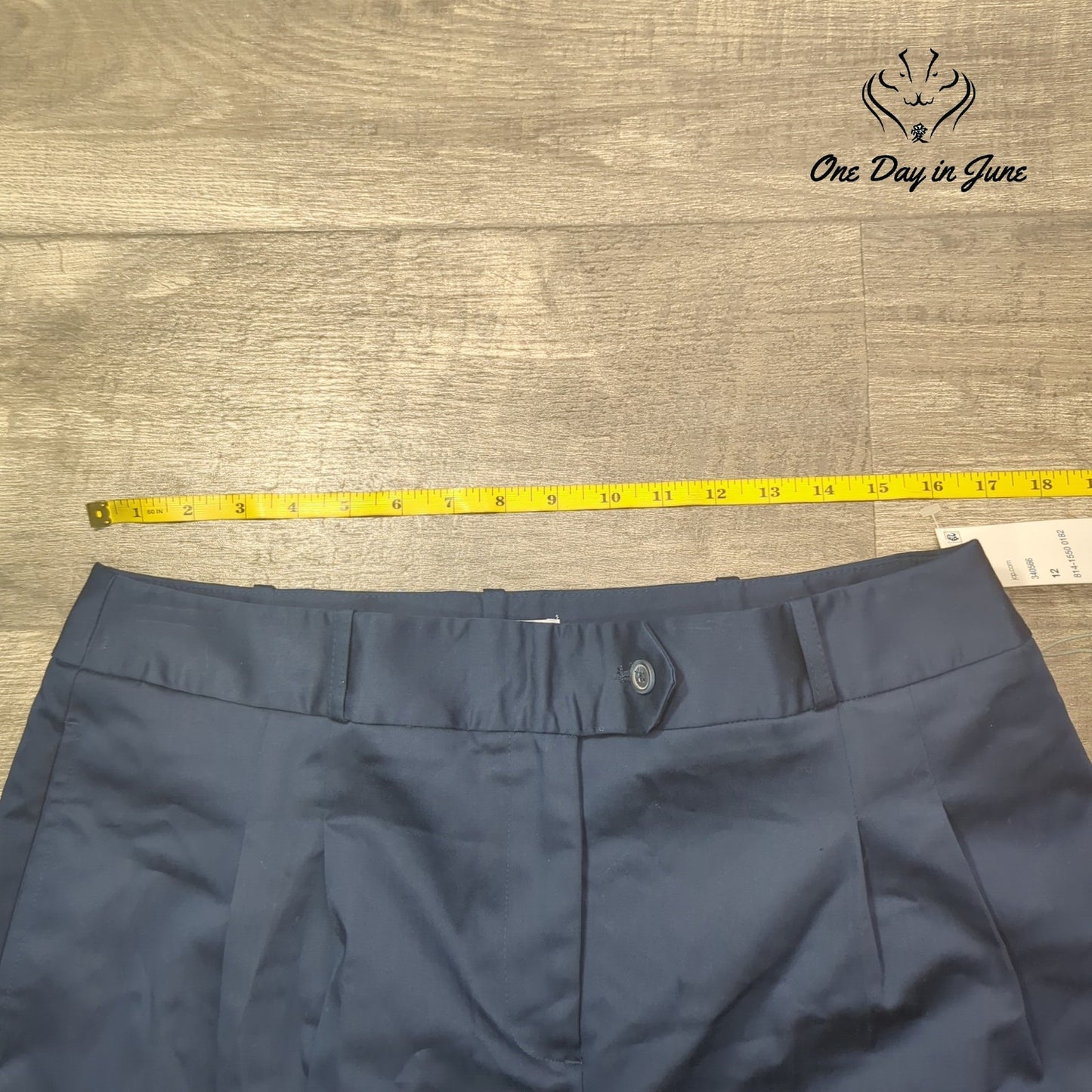 Liz Claiborne Flat Front Pants Size 12