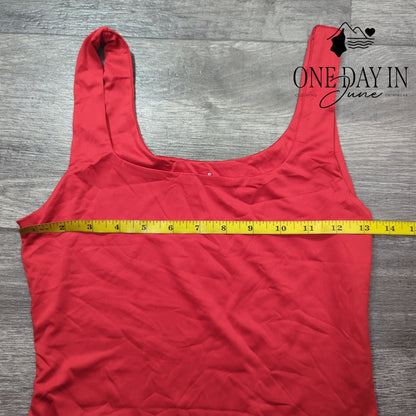 Yfang Square Neck Bodysuit Size S