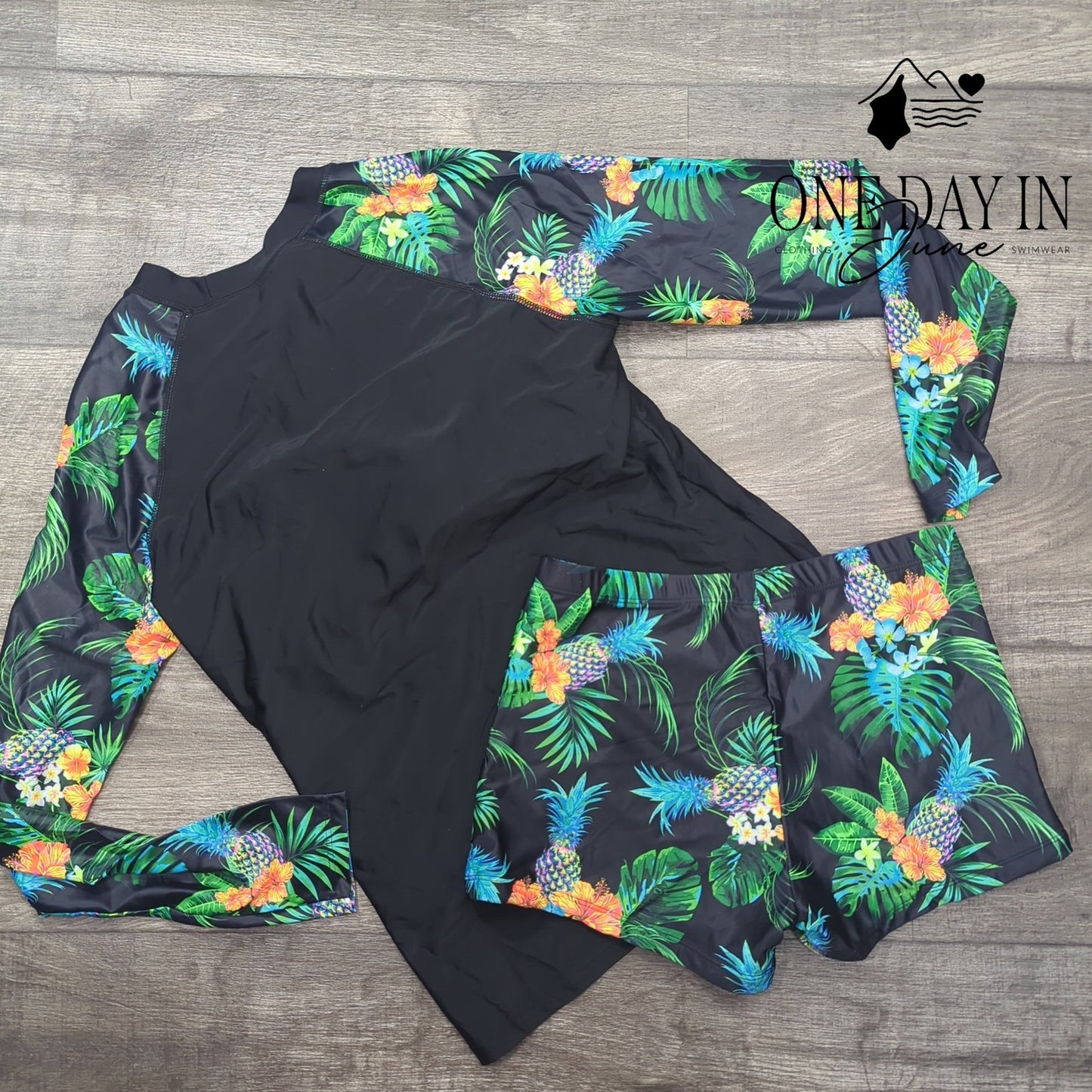 Daci Long Sleeve Rashguard Tankini Swimsuit Size S