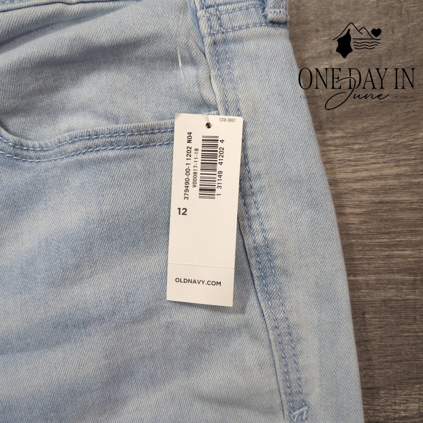 Old Navy Rockstar Super Skinny High Rise Size 12