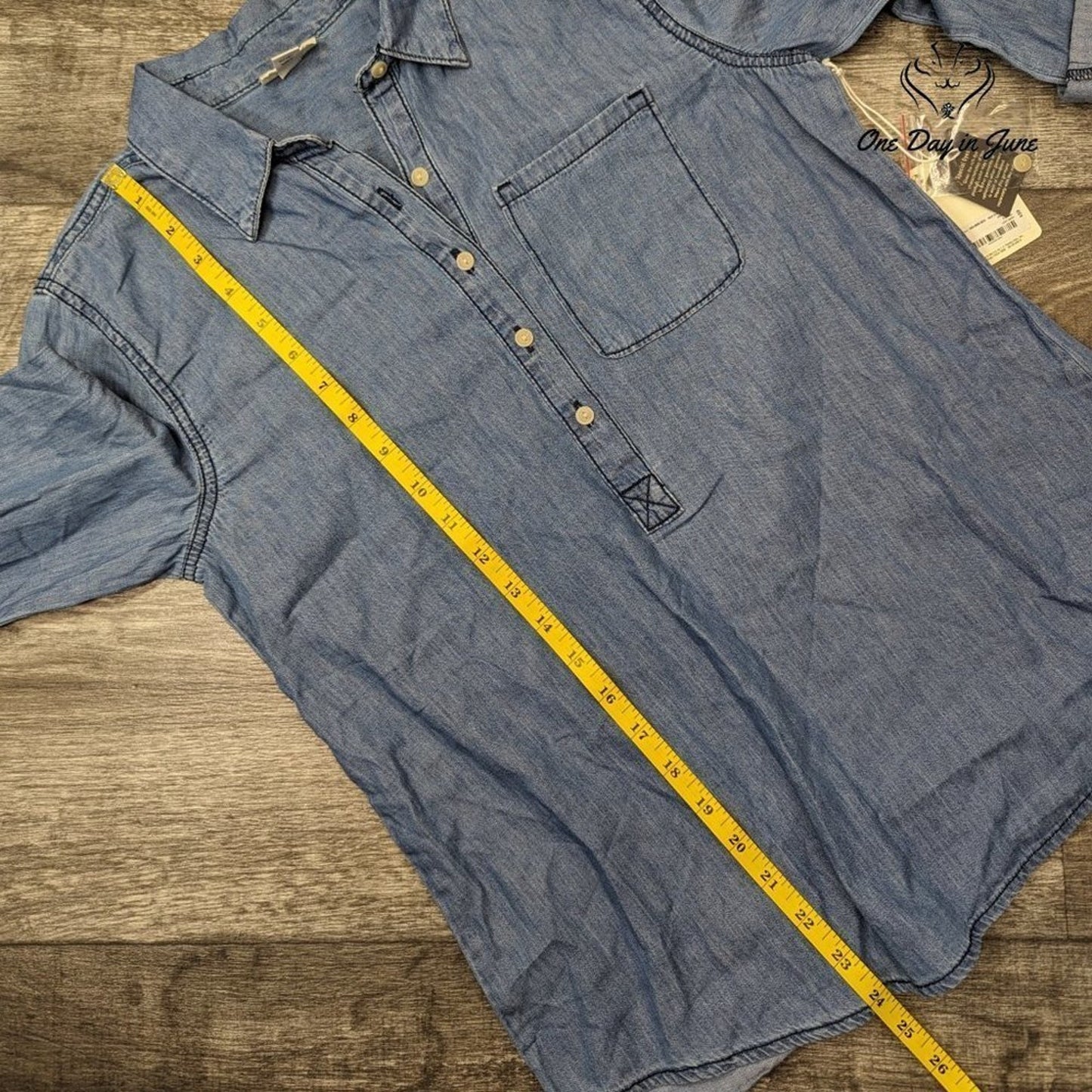 A.n.a Long Sleeve 3/4 Button Down Top Size XS