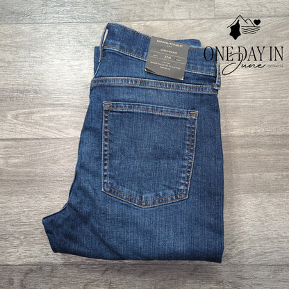 Banana Republic Girlfriend Jeans Size 4 (27)