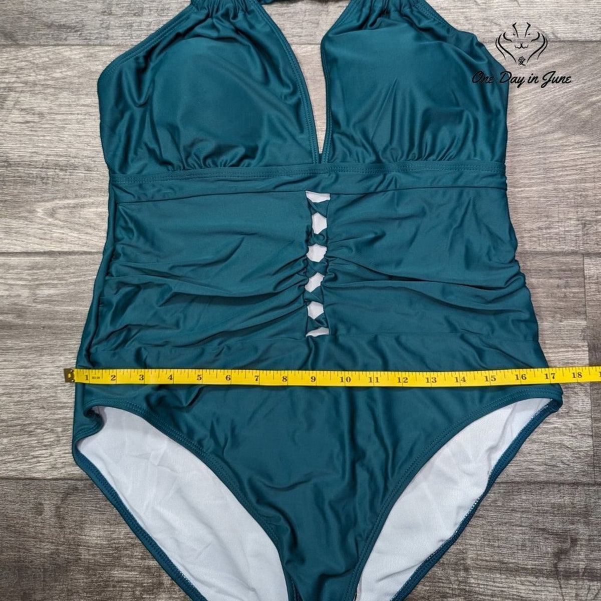 Charmo V Neck Cut Out Tummy Control One Piece Swimsuit Green Size 2XL