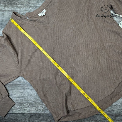 A.n.a Long Sleeve Ribbed V Neck Top Size S