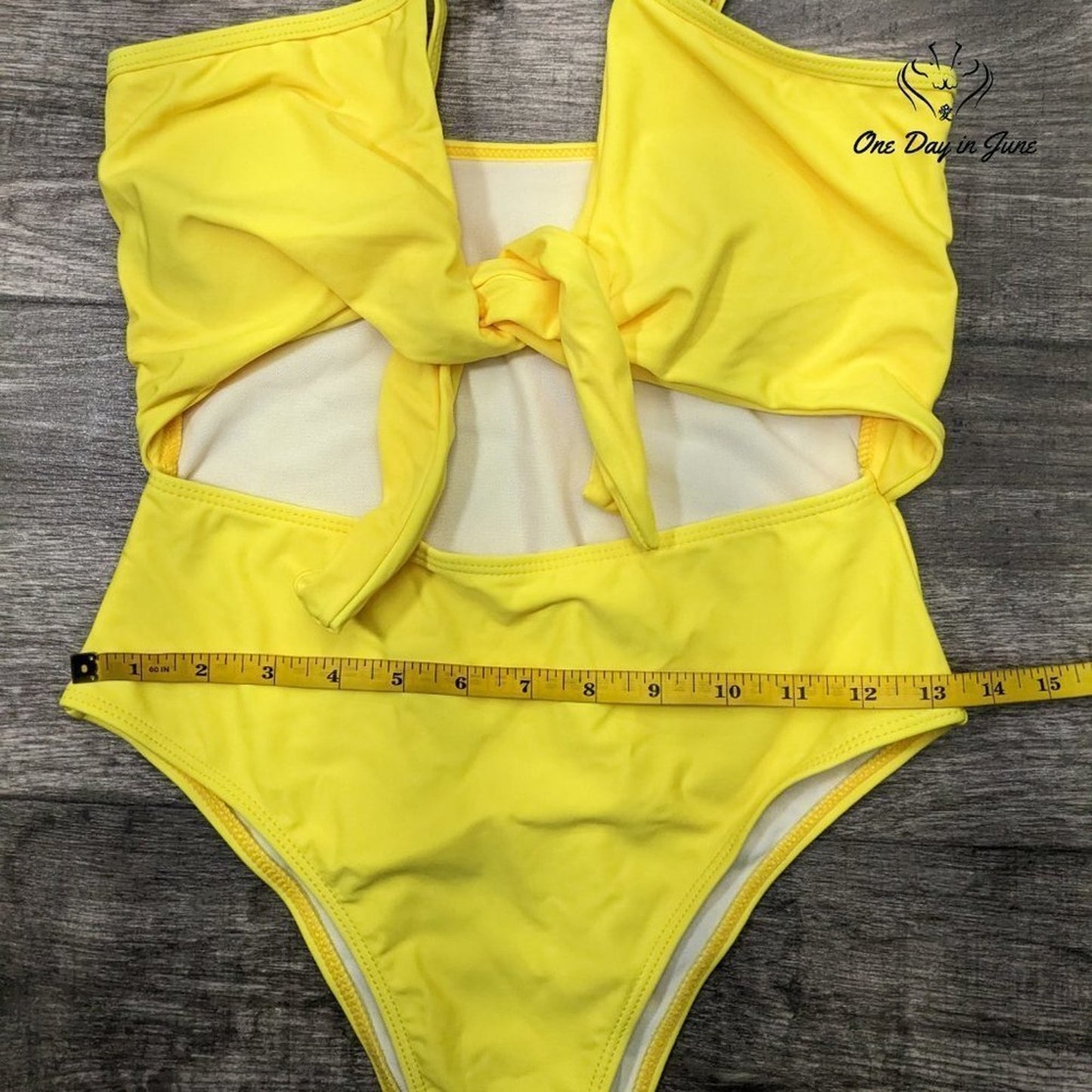 Tempt Me Cutout Tie Knot One Piece Swimsuit Size M