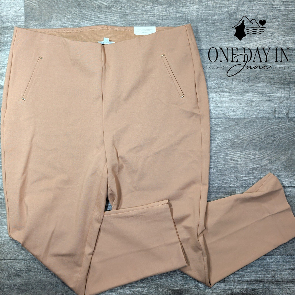 Chico's So Slimming Juliet Slim Leg Pants Tan Beige Tall Size Chico's 4T (20T)