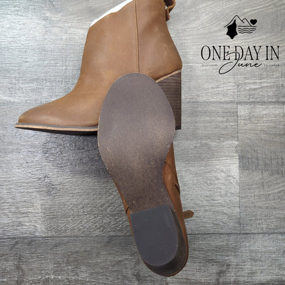 BP Zip Up Leather Boot Size 8