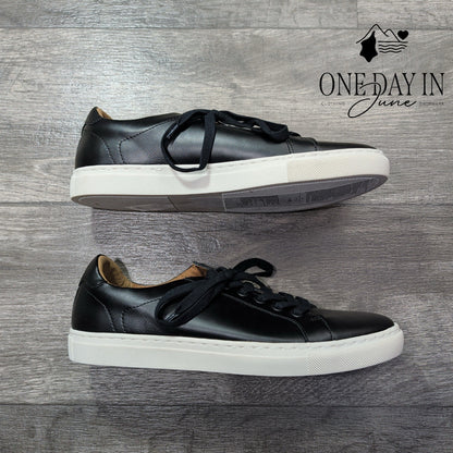 Banana Republic Black Leather Low Top Lace Up Sneakers White Sole Size 9