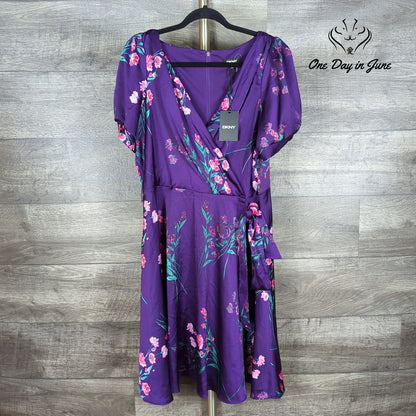 DKNY Short Sleeve Floral Dress Size 16