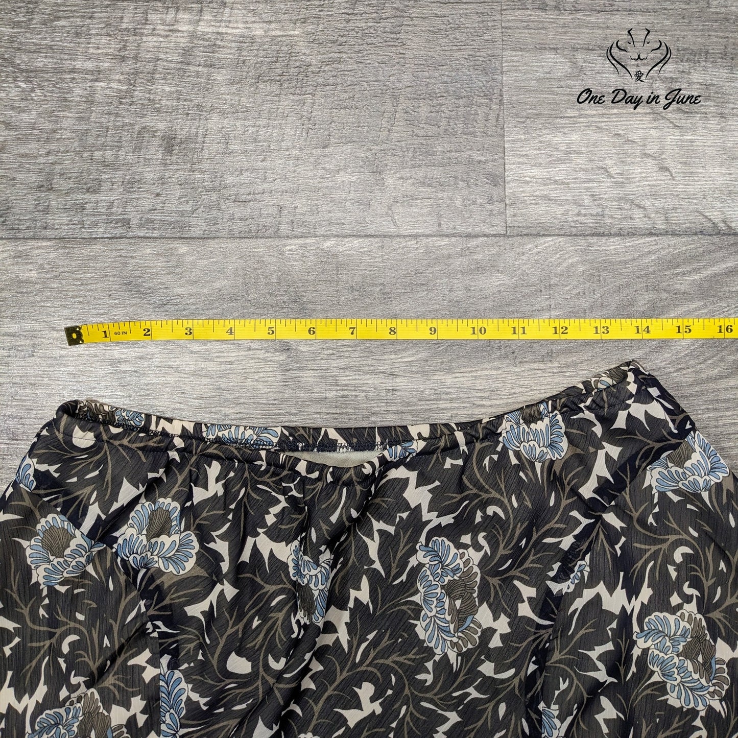 Worthington Sheer Lined Floral Skirt Size L