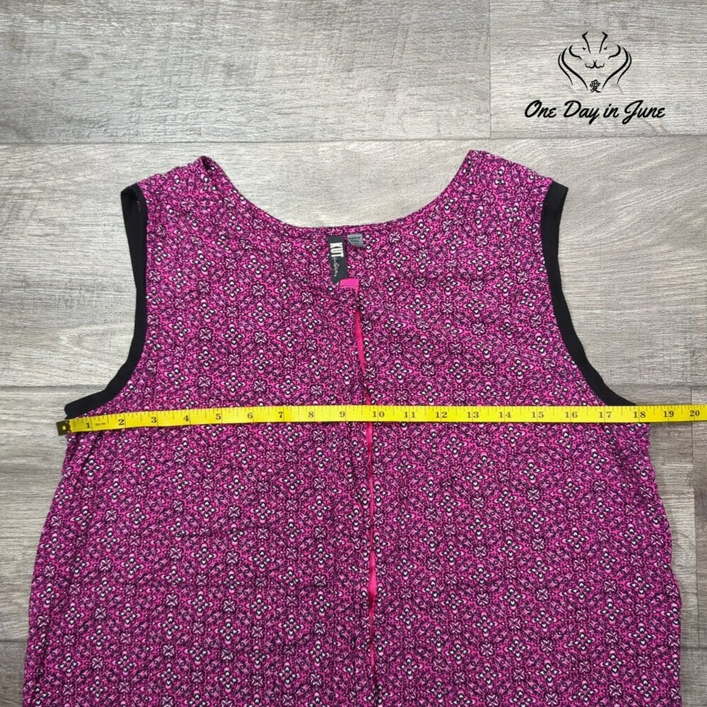 Kut from the Kloth Snap Front Tank Top Size M
