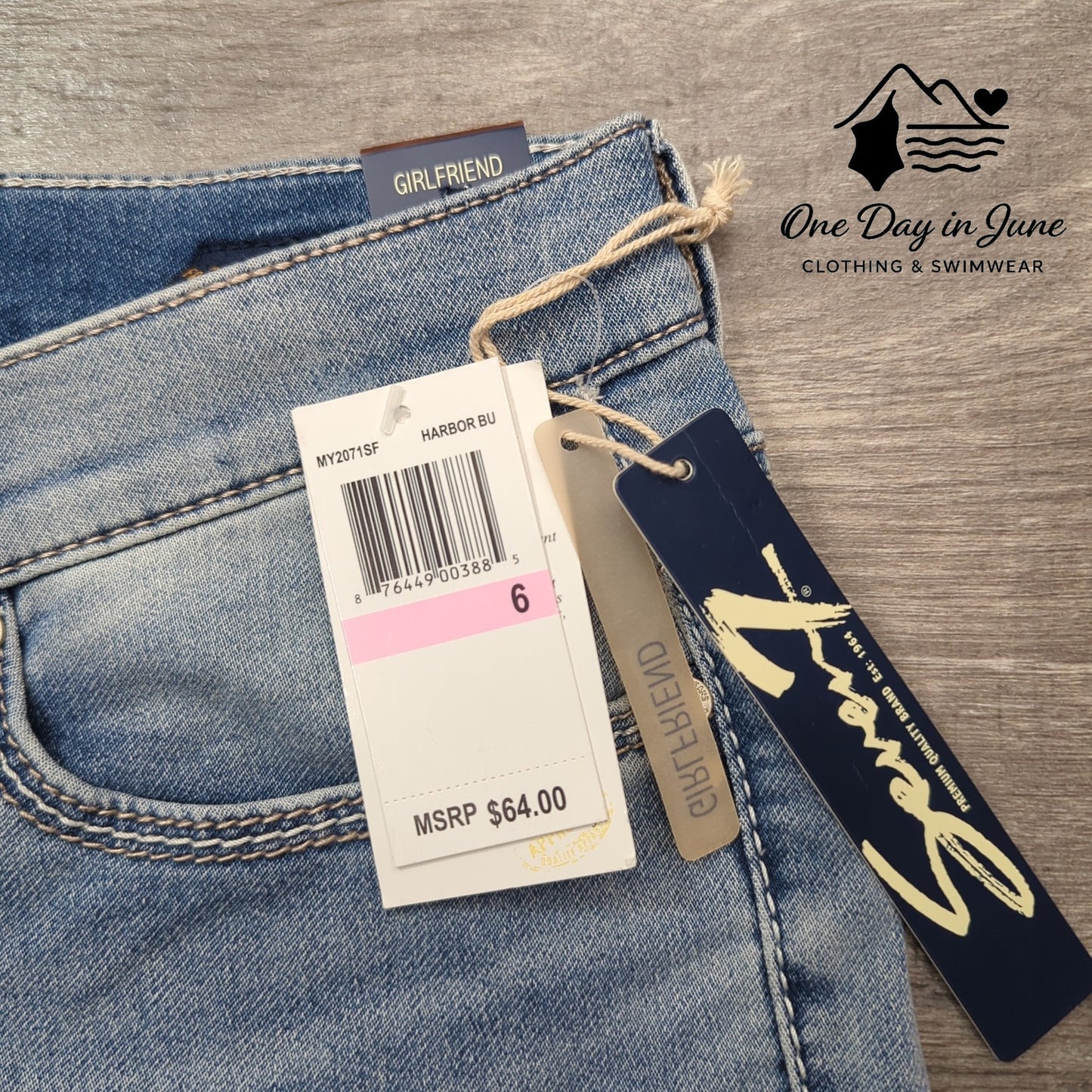 Seven7 Girlfriend Crop Jeans Light Wash Cuffed Stretch Denim NWT $64 Size 6