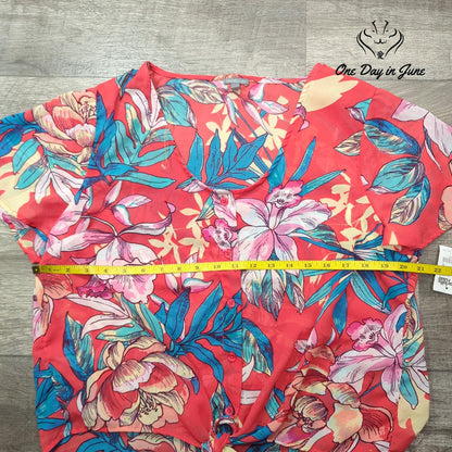 Charlotte Russe Short Sleeve Sheer Top Size XL
