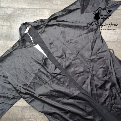 2inrobes Short Silky Robe Size XL