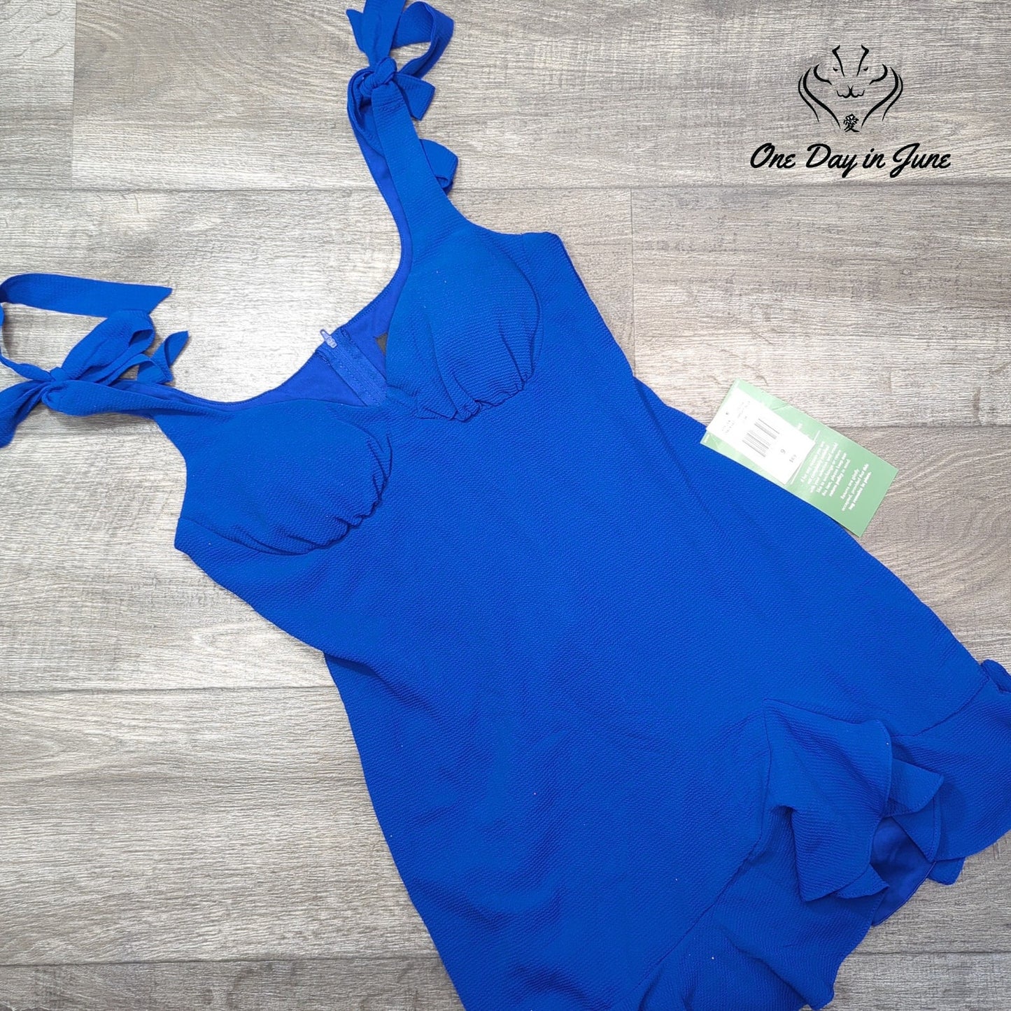 B. Smart Juniors Sleeveless Mini Dress Size 9