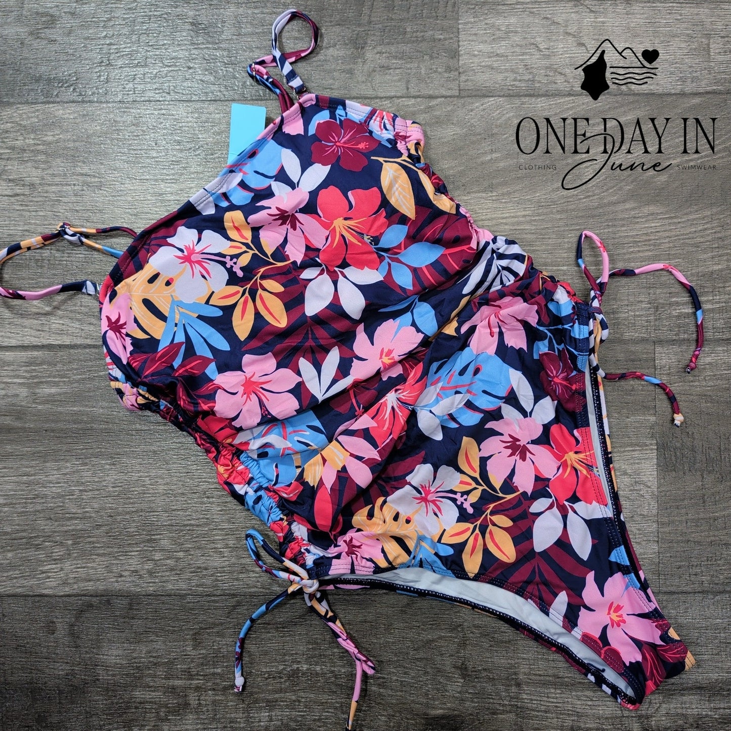 Yonique Floral Ruched One Piece Swimsuit Size M