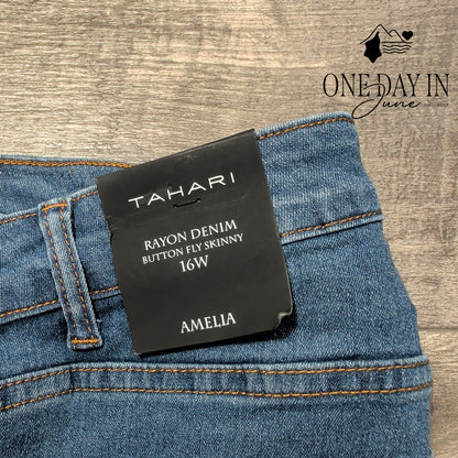 Tahari Amelia Rayon Denim Button Fly Skinny Jeans Blue NWT Size 16W