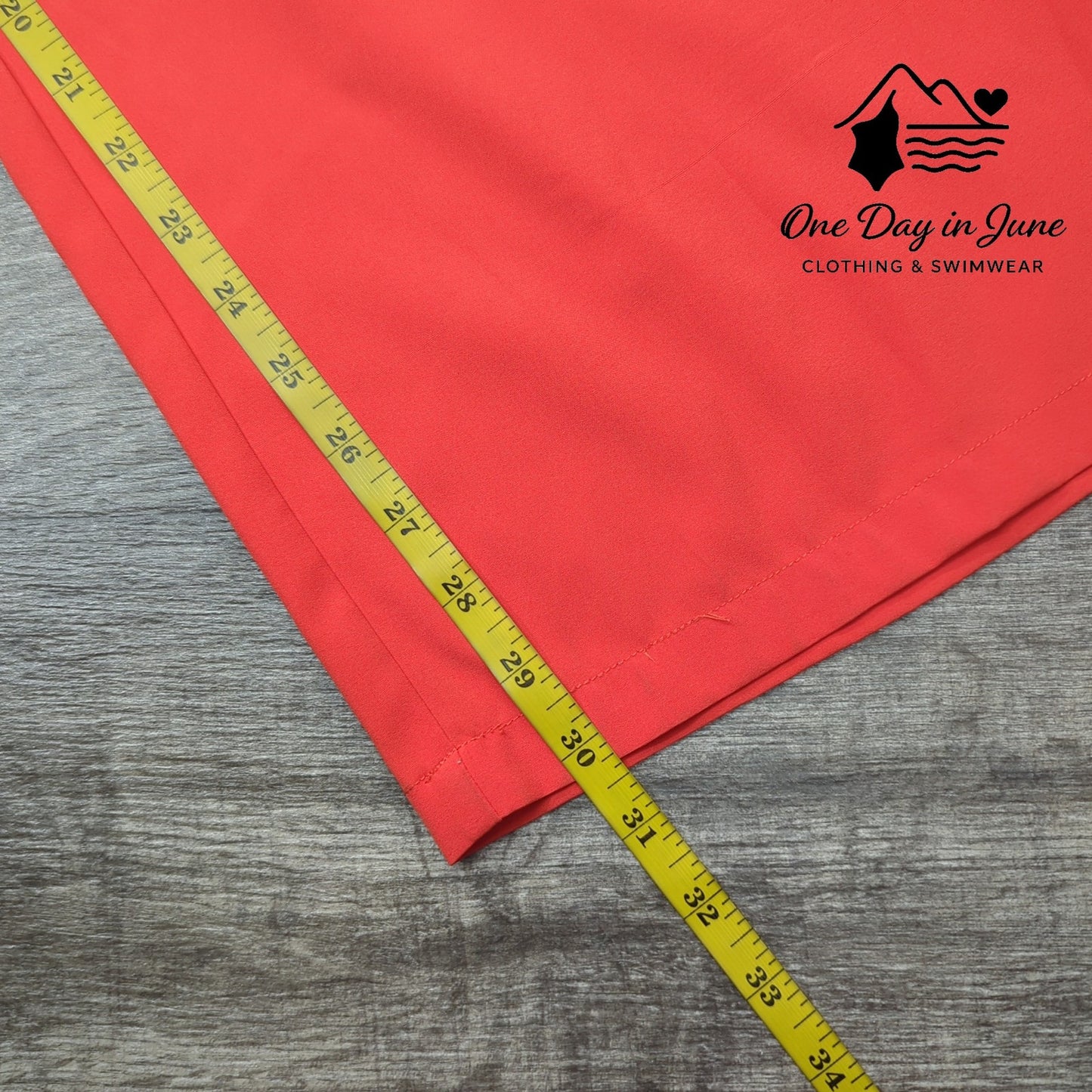 Timing Straight Leg Light Weight Pants Size S