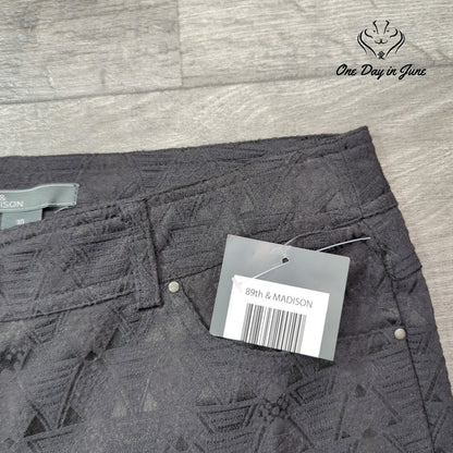 89th & Madison Cropped Textured Pants Size 10