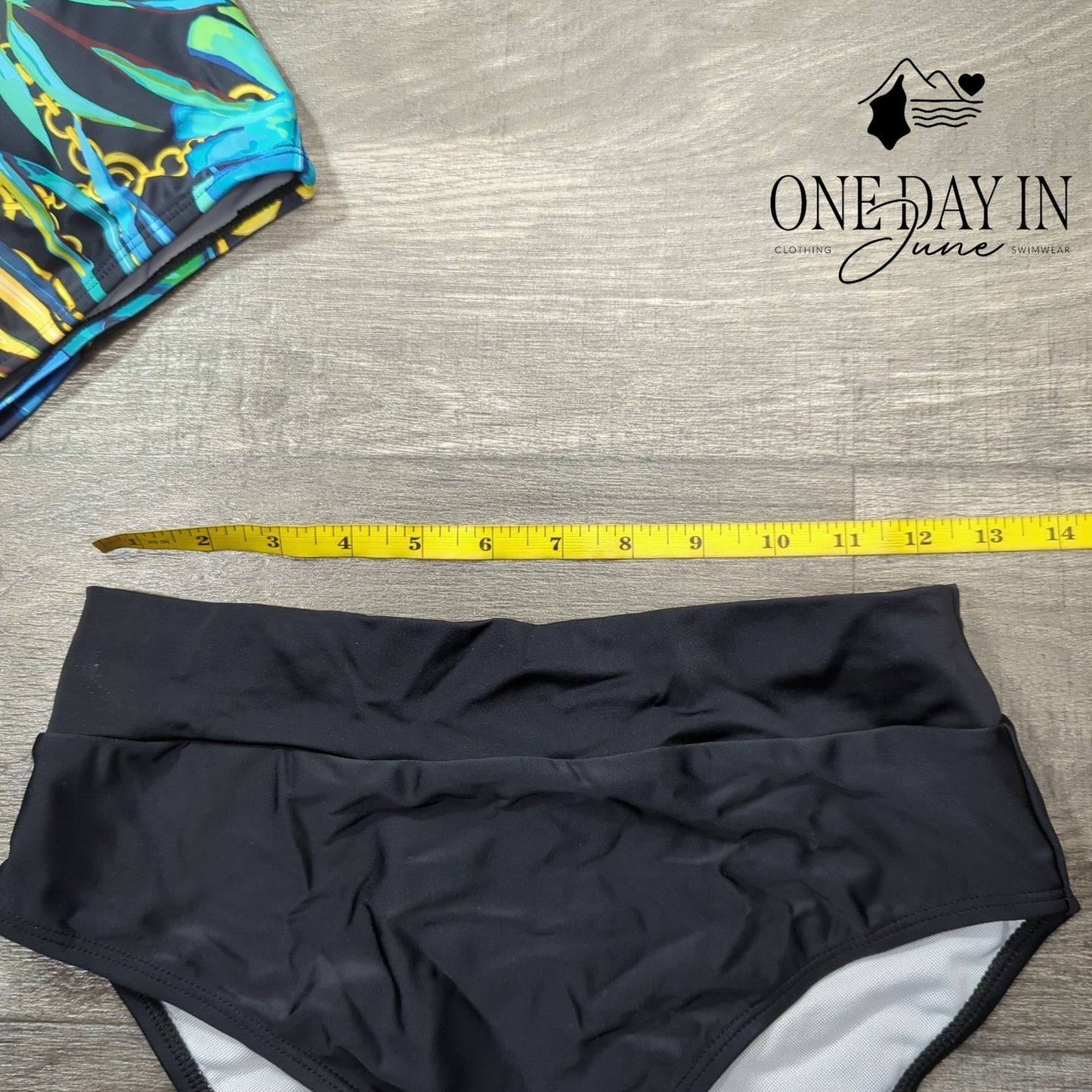 Pink Queen Crop High Cut Bikini Swimsuit Size M