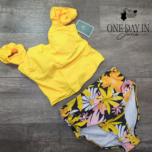 Eomenie Ruffle Shoulder Twist Back Bikini Swimsuit Size S