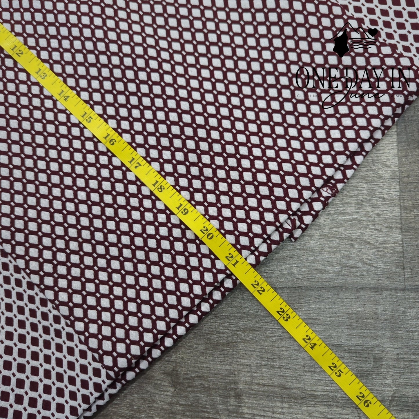 Magaret M Pull On Pencil Skirt Size M