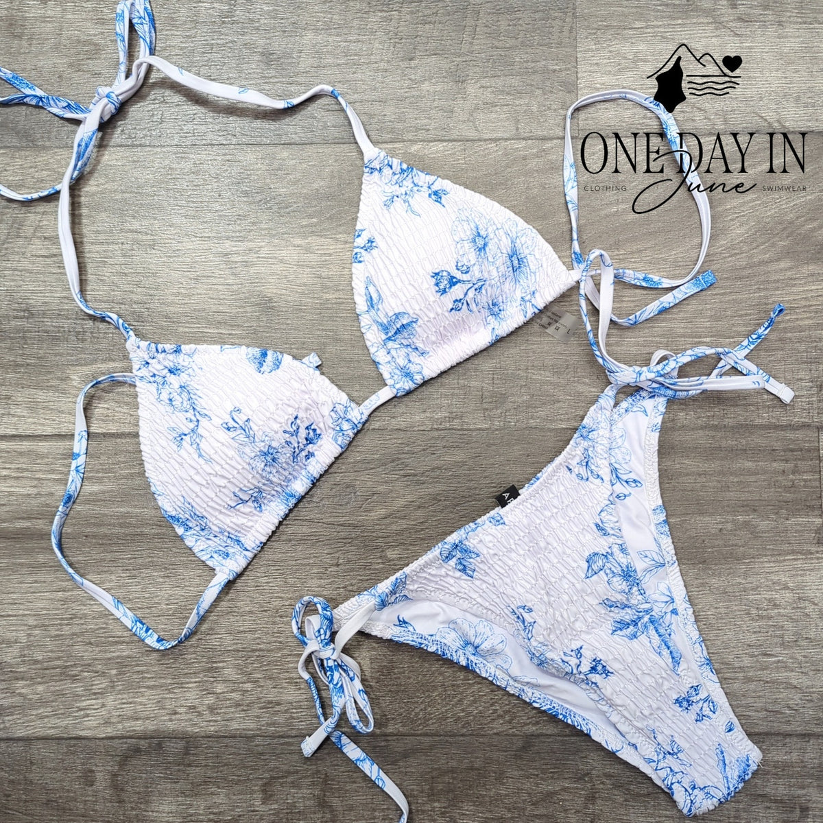 Volafa Smocked Floral Halter Tie Side Bikini Swimsuit Blue White Size L