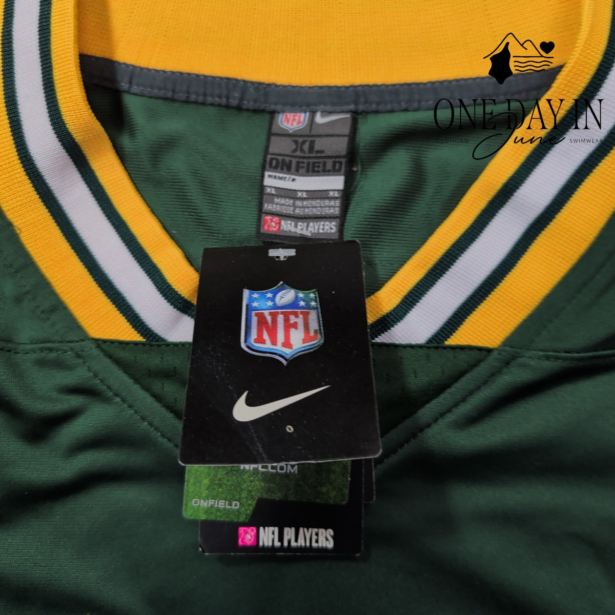 NFL Team Apparel Green Bay Packers Aaron Rodgers #12 Women's NWT Size XL
