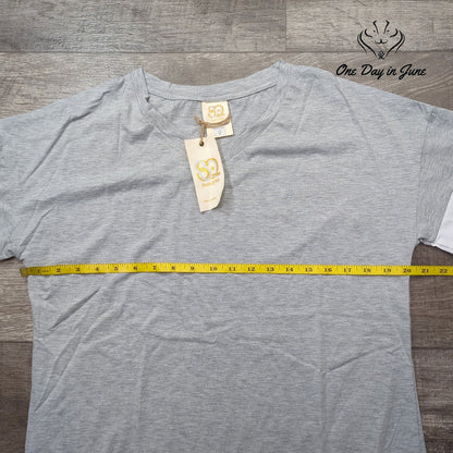 Suzie Q USA V Neck Short Sleeve T Shirt Gray White Striped Cuff NWT Size S