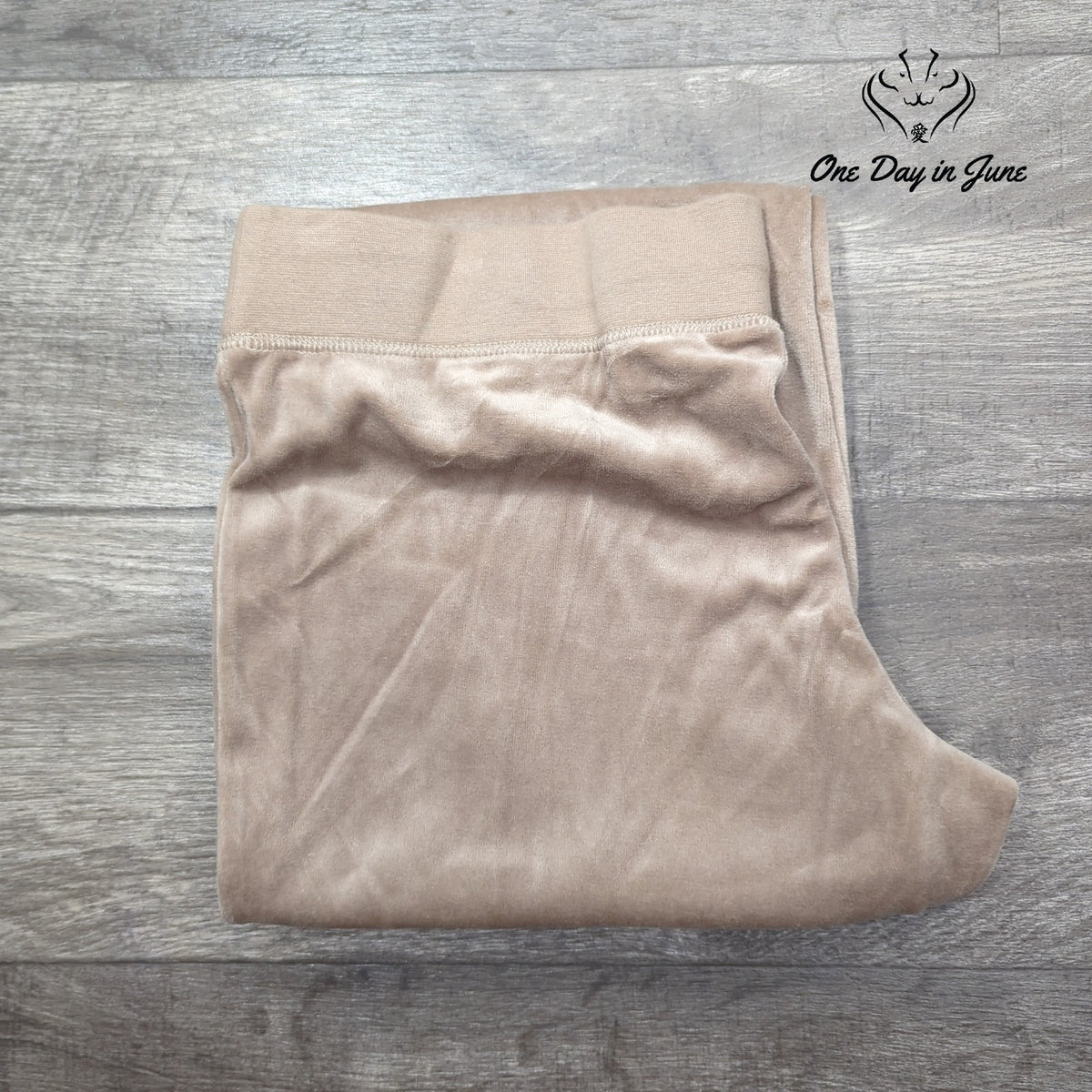 New York & Company Petite Velour Straight Leg Pants Beige Drawstring NWT Size L