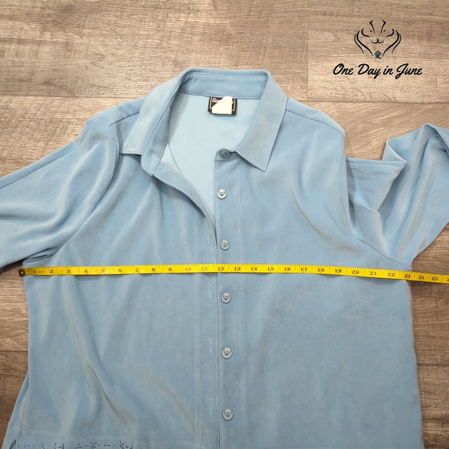 Southern Lady Petite Enchantment Button Front Top Size 18P