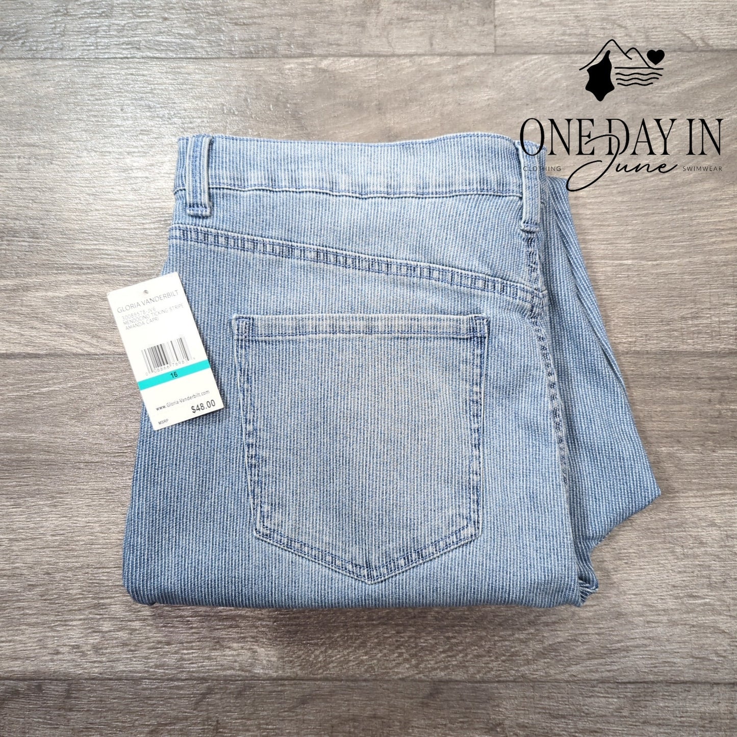 Gloria Vanderbilt Amanda Capri Jeans Size 16