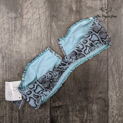 Vicious Young Babes V-Wire Bandeau Bikini Top Swimsuit Size L