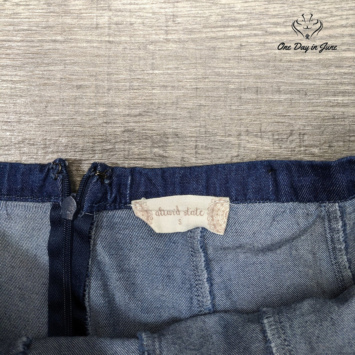 Altar'd State Denim Mini Skirt Dark Wash Raw Frayed Hem Zip Back Size S