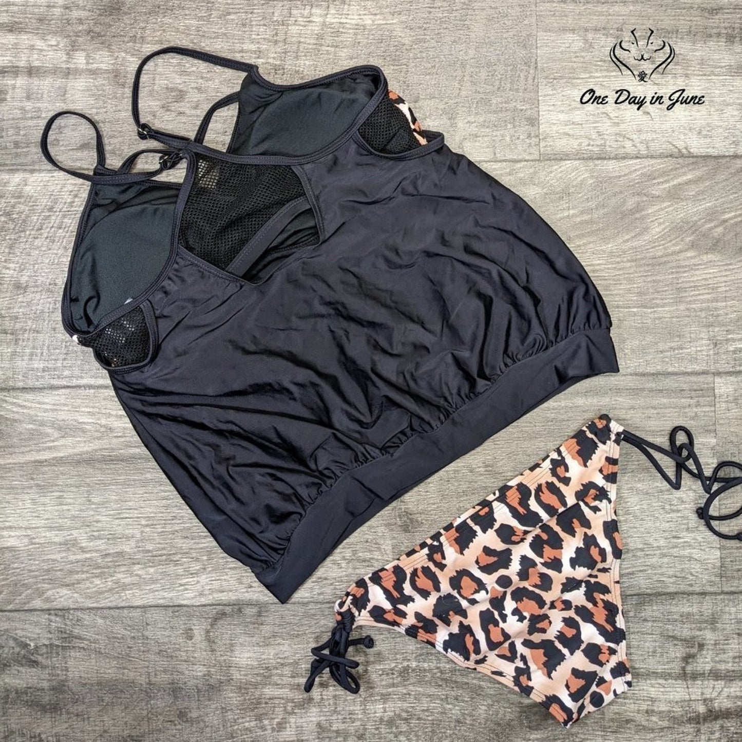 Dokotoo Tie Side Blouson Tankini Swimsuit Size M