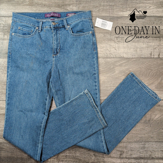 Gloria Vanderbilt Amanda Bootcut Jeans Size 6