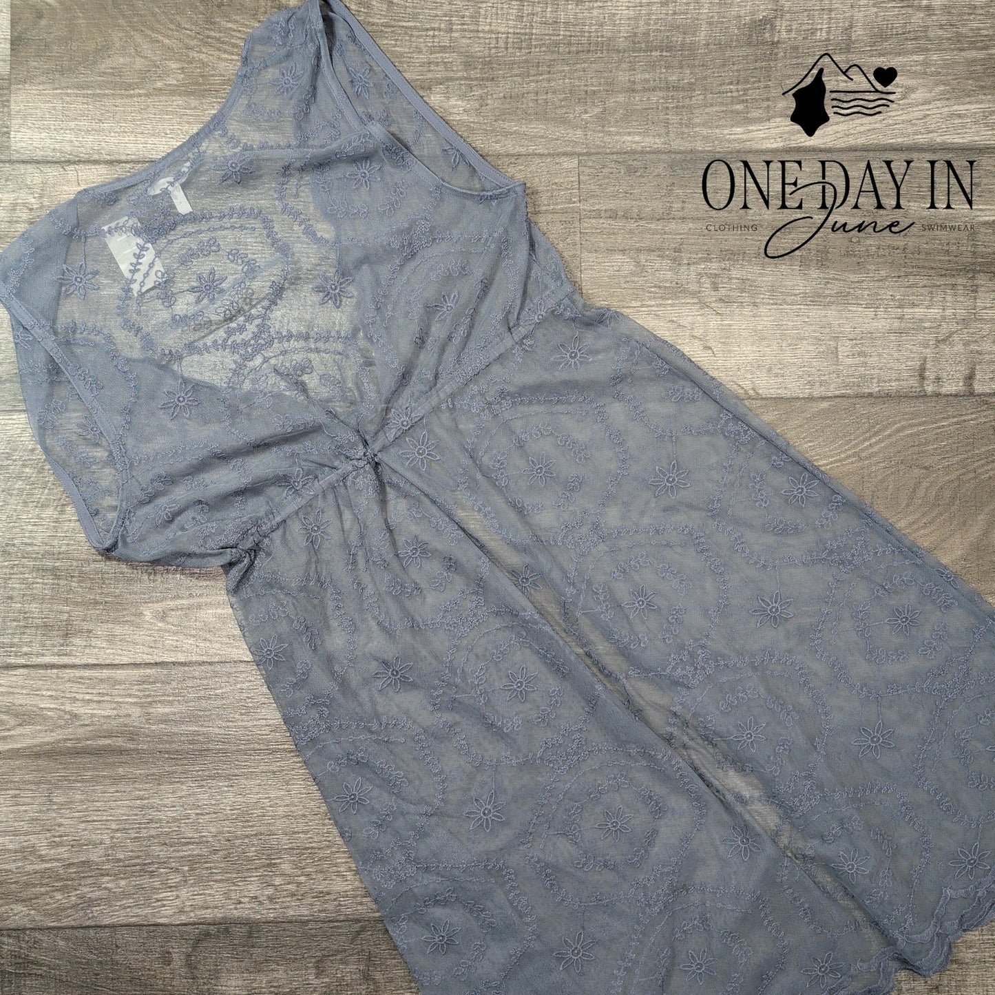 Maurices Tie Front Coverup Size S