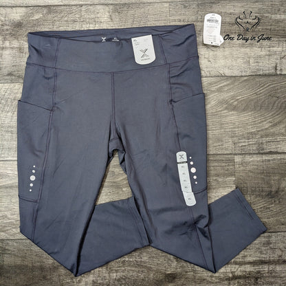 Xersion Mid Rise Legging Size 7/8
