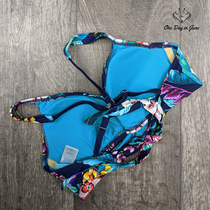 Coastal Blue Wrap Front Cross Back Bikini Top Size 8-10
