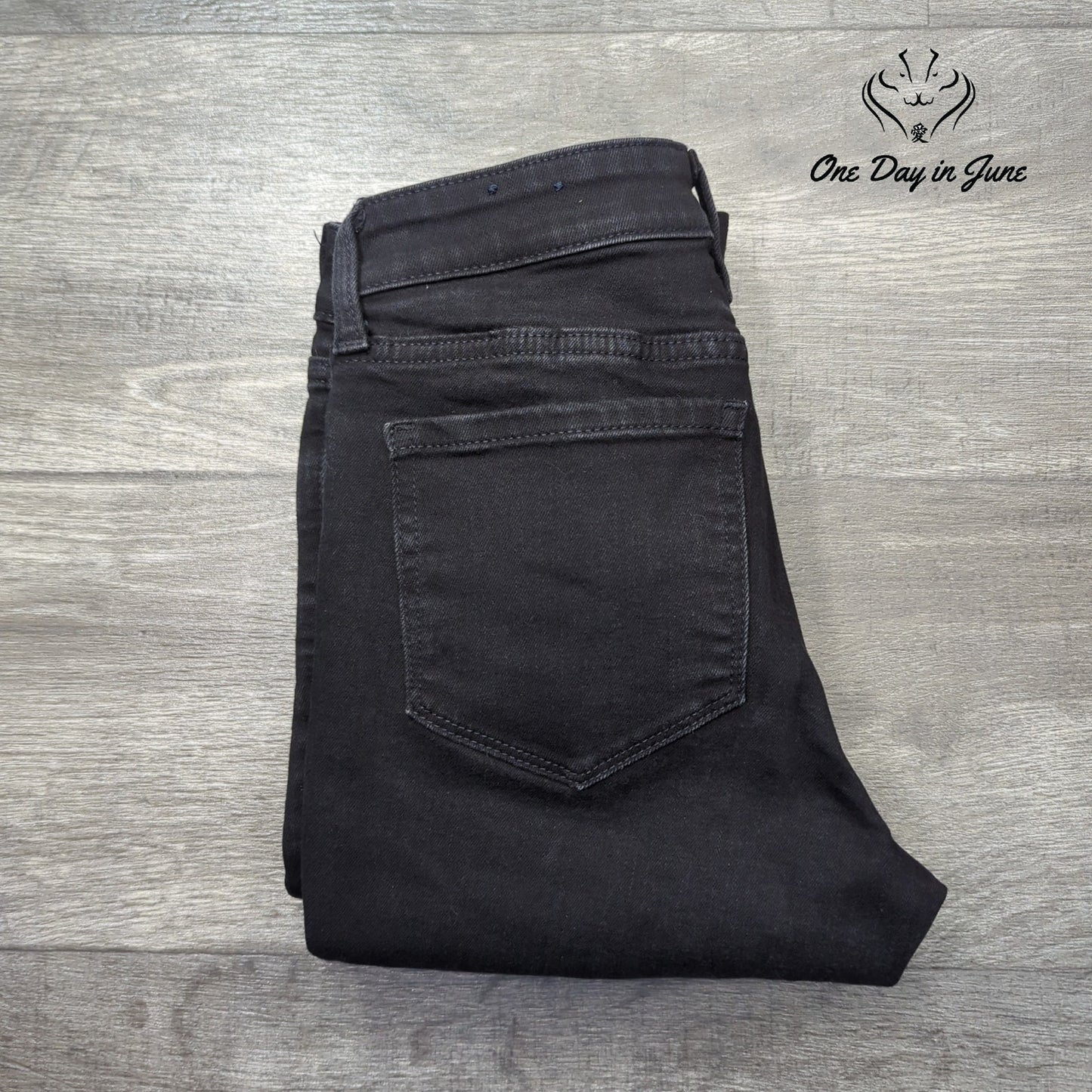 Gap Universal Legging Jeans Size 2 Short