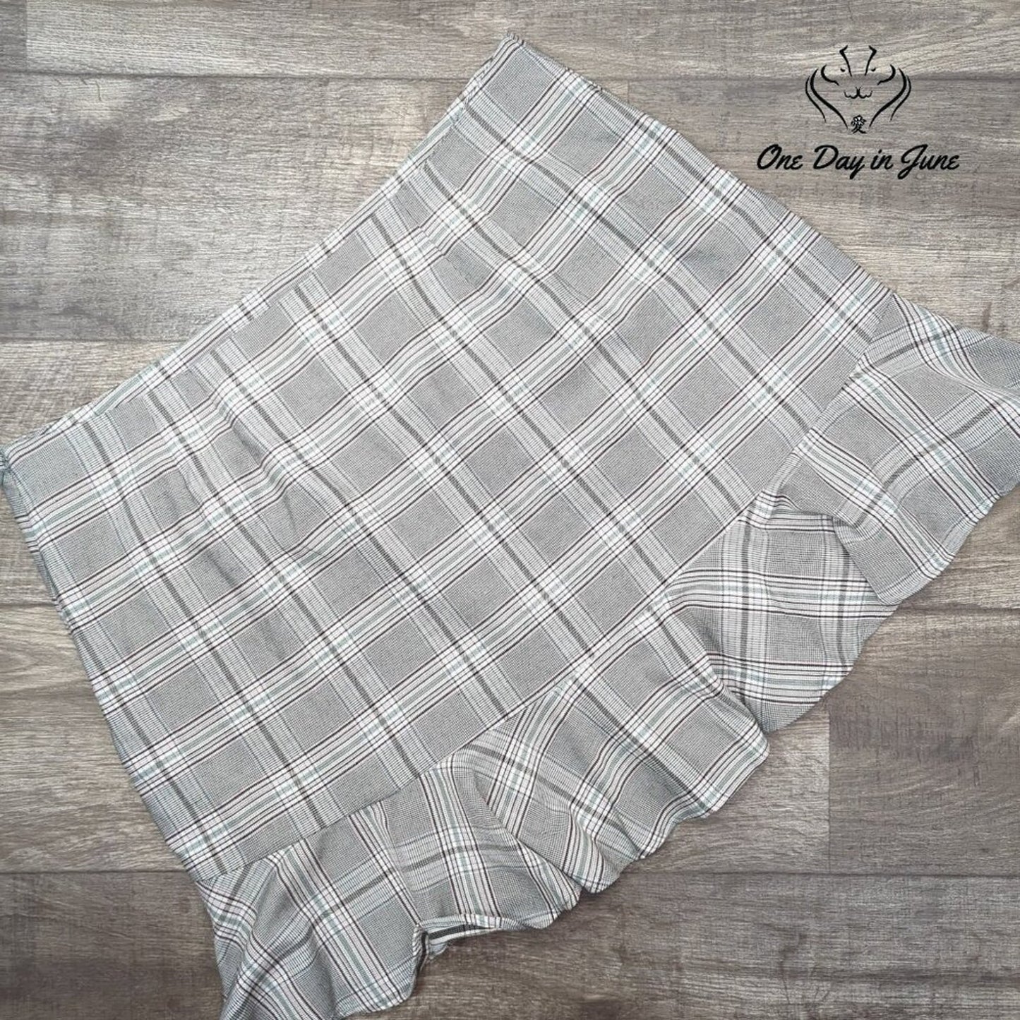 Loft Ruffle Edge Skirt Size 18