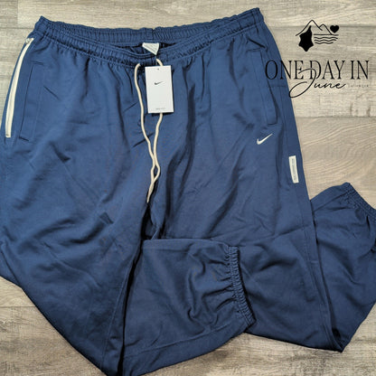 Nike Sweatpants Size 4XL